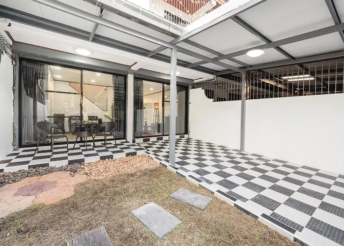 Miq Hk16, Huay Kwang Mrt, 3br, Pool Table فيلة بانكوك