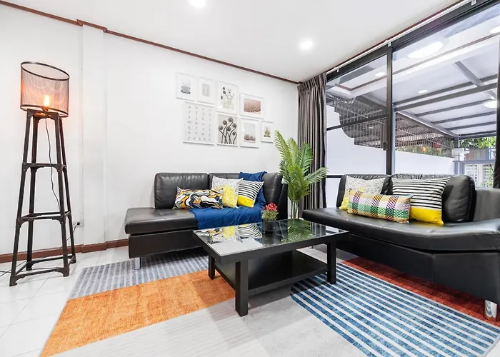 Miq Hk16, Huay Kwang Mrt, 3br, Pool Table فيلة *