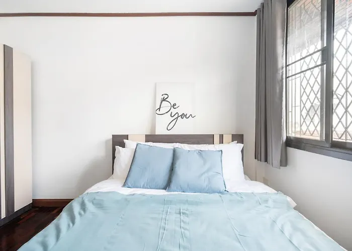 Miq Hk16, Huay Kwang Mrt, 3br, Pool Table بانكوك